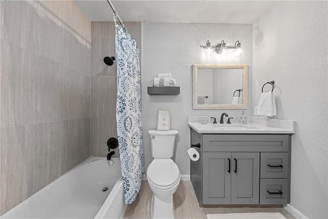 $724,900 | 1648 Old Ranch Road, China Spring, TX 76633