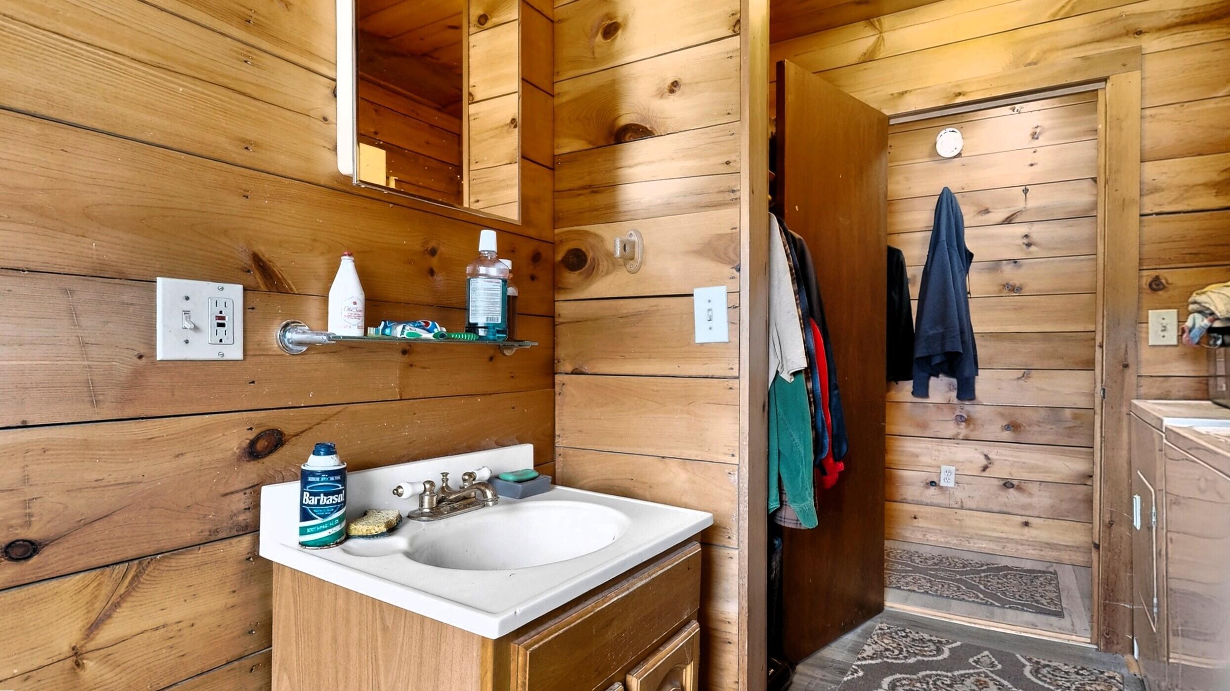 69 Old Orchard Road Buxton, ME 04093 - Photo 34 of 54 Bathroom