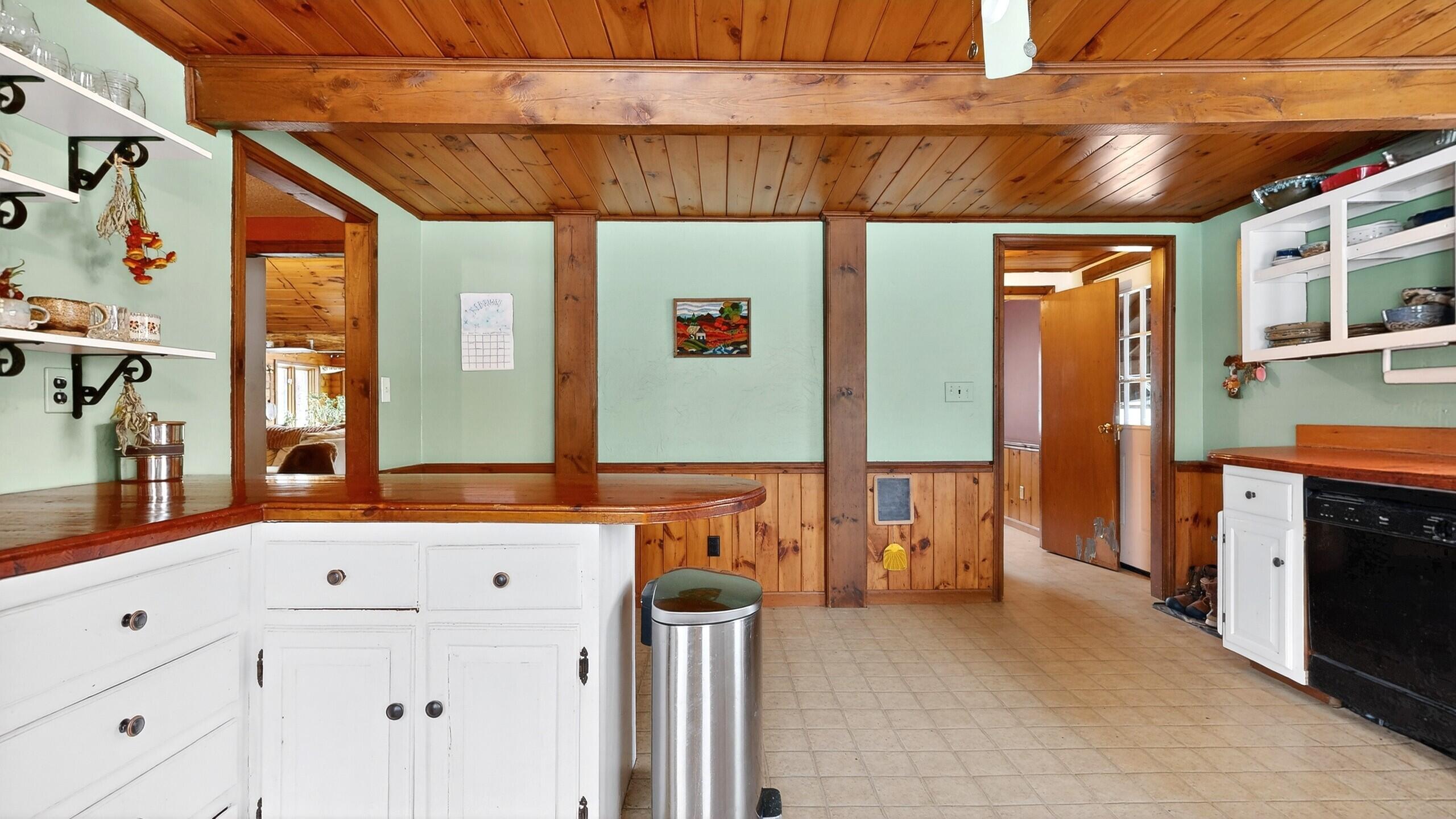 69 Old Orchard Road Buxton, ME 04093 - Photo 4 of 51 Kitchen