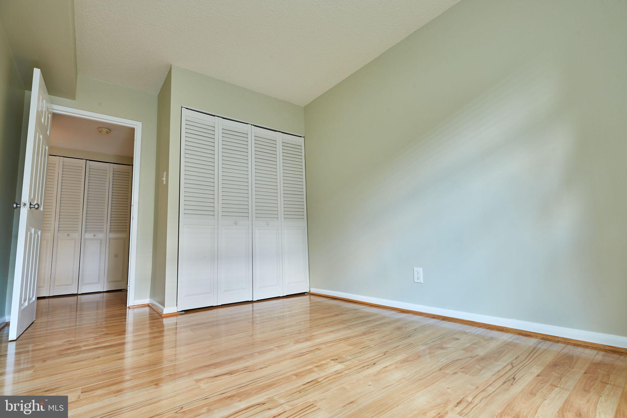 11649 Stoneview Square, Unit 1B Reston, VA 20191 - Photo 10 of 17 Gallery Image 10