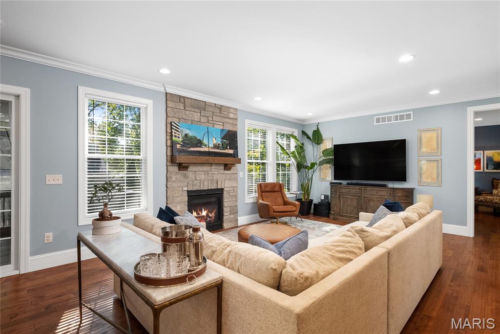 426 Bogey Lane Kirkwood, MO 63122 - Photo 11 of 40