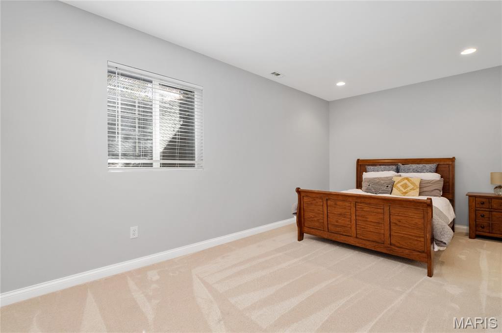 426 Bogey Lane Kirkwood, MO 63122 - Photo 35 of 40