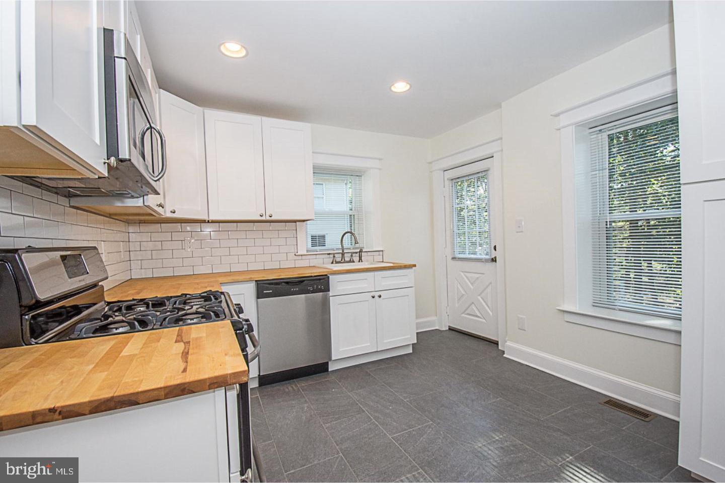 36 Walnut Avenue Berwyn, PA 19312 - Photo 5 of 16 Kitchen.