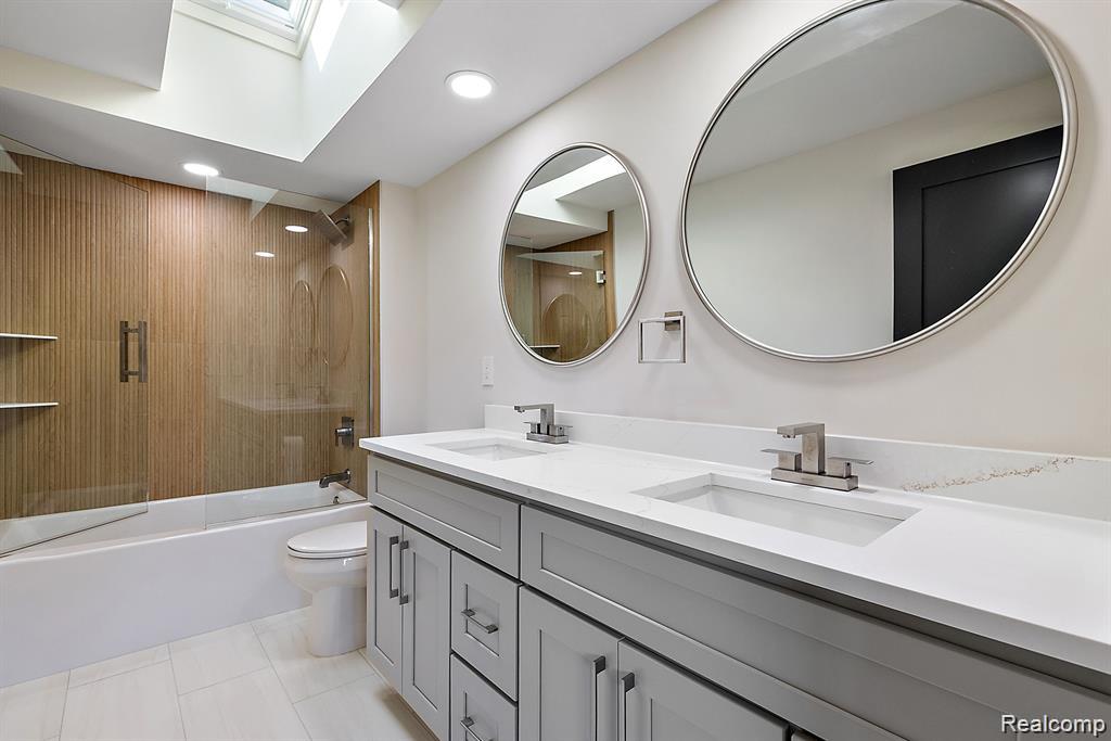 1367 West Long Lake Road Bloomfield Hills, MI 48302 - Photo 47 of 78 GetMedia.jpg
