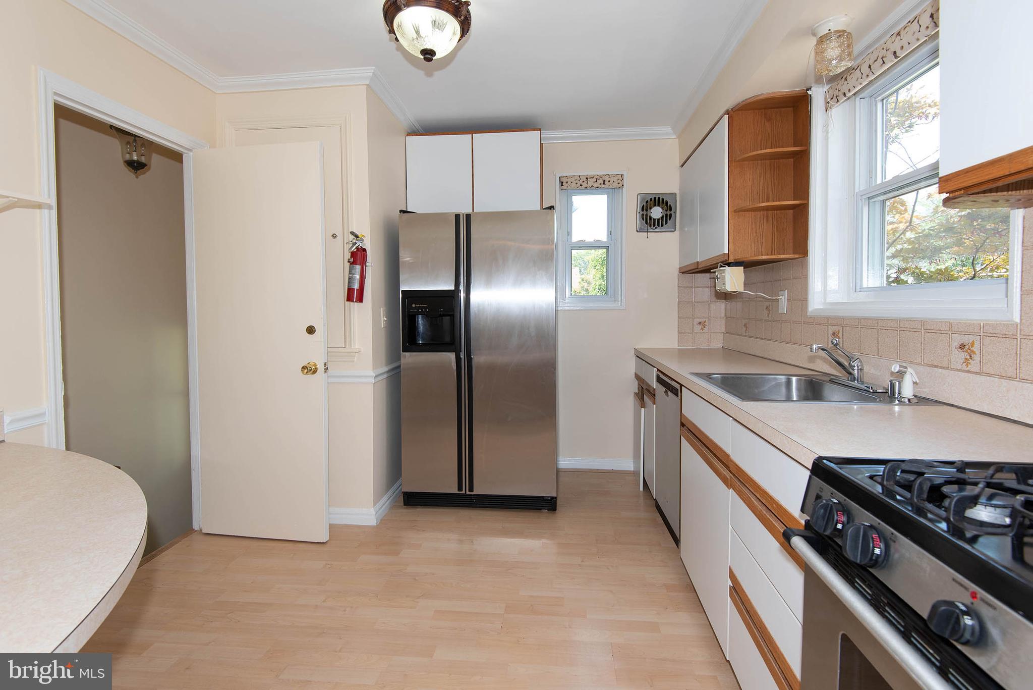 9619 Cottrell Terrace Silver Spring, MD 20903 - Photo 14 of 37 Gallery Image 14
