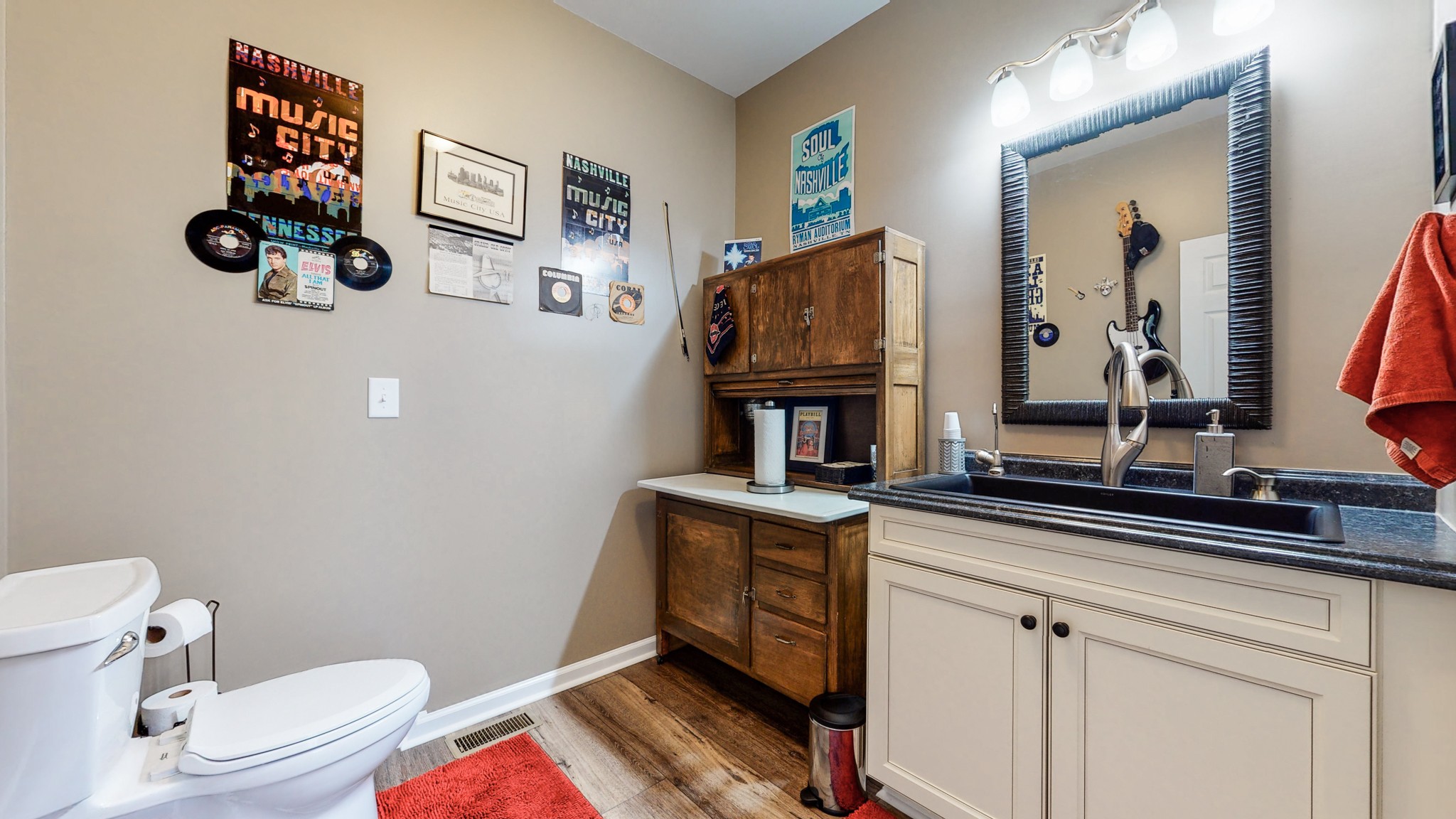2332 Armstrong Valley Road Murfreesboro, TN 37128 - Photo 25 of 46 a view of bathroom with sink and mirror
