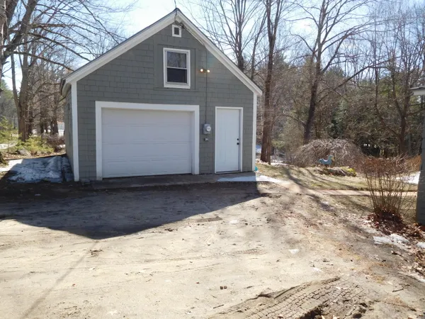 $318,000 | 164 Alpine Street, Paris, ME 04281