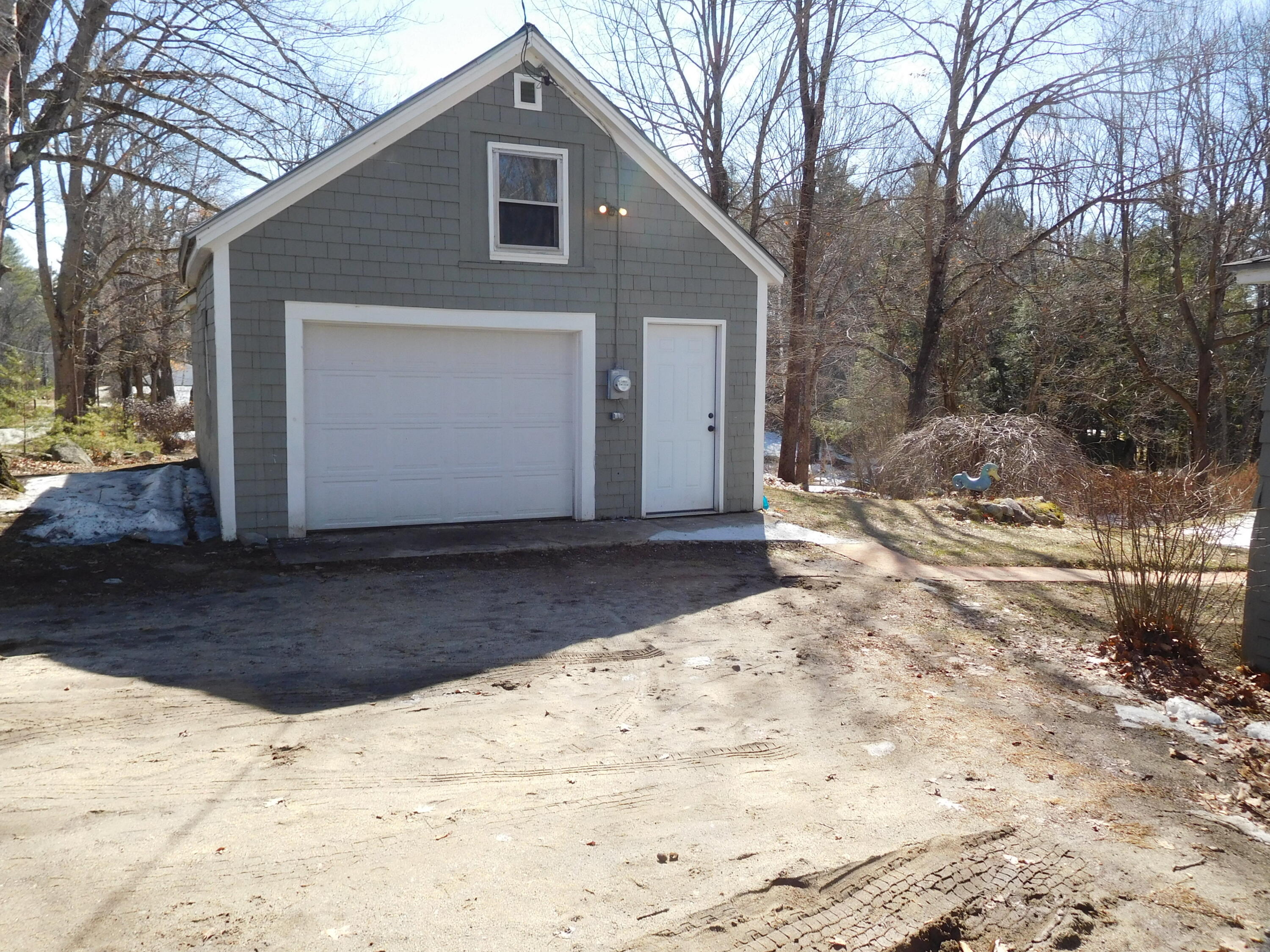 164 Alpine Street Paris, ME 04281 - Photo 2 of 48 02 (3)