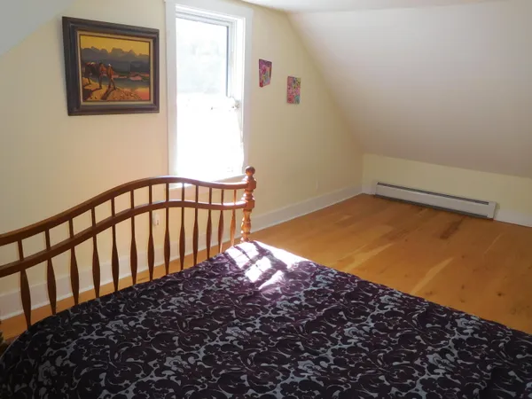 $318,000 | 164 Alpine Street, Paris, ME 04281