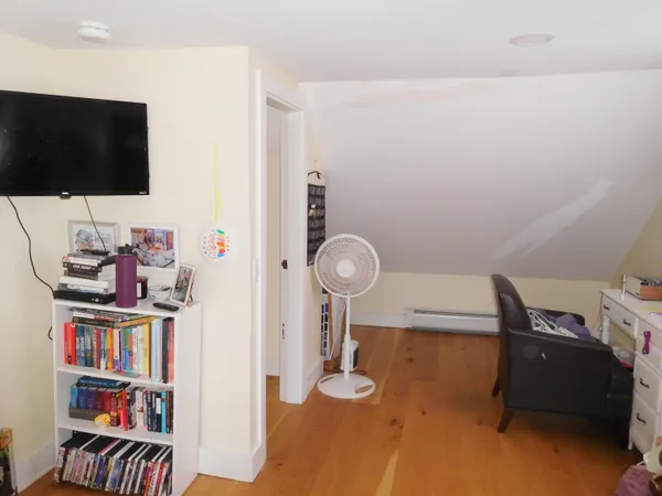 $318,000 | 164 Alpine Street, Paris, ME 04281