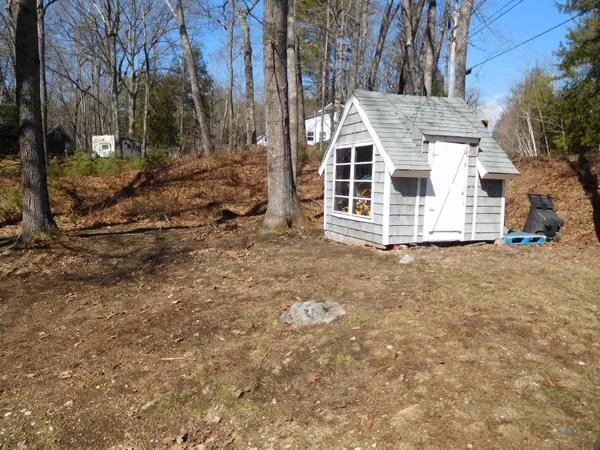 $318,000 | 164 Alpine Street, Paris, ME 04281