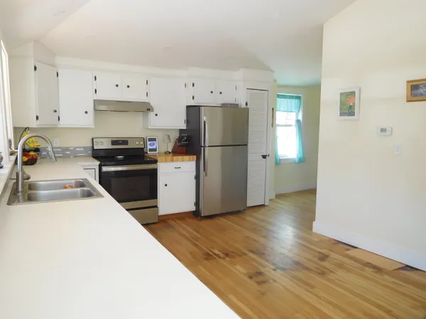 $318,000 | 164 Alpine Street, Paris, ME 04281