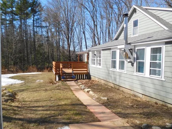 $318,000 | 164 Alpine Street, Paris, ME 04281