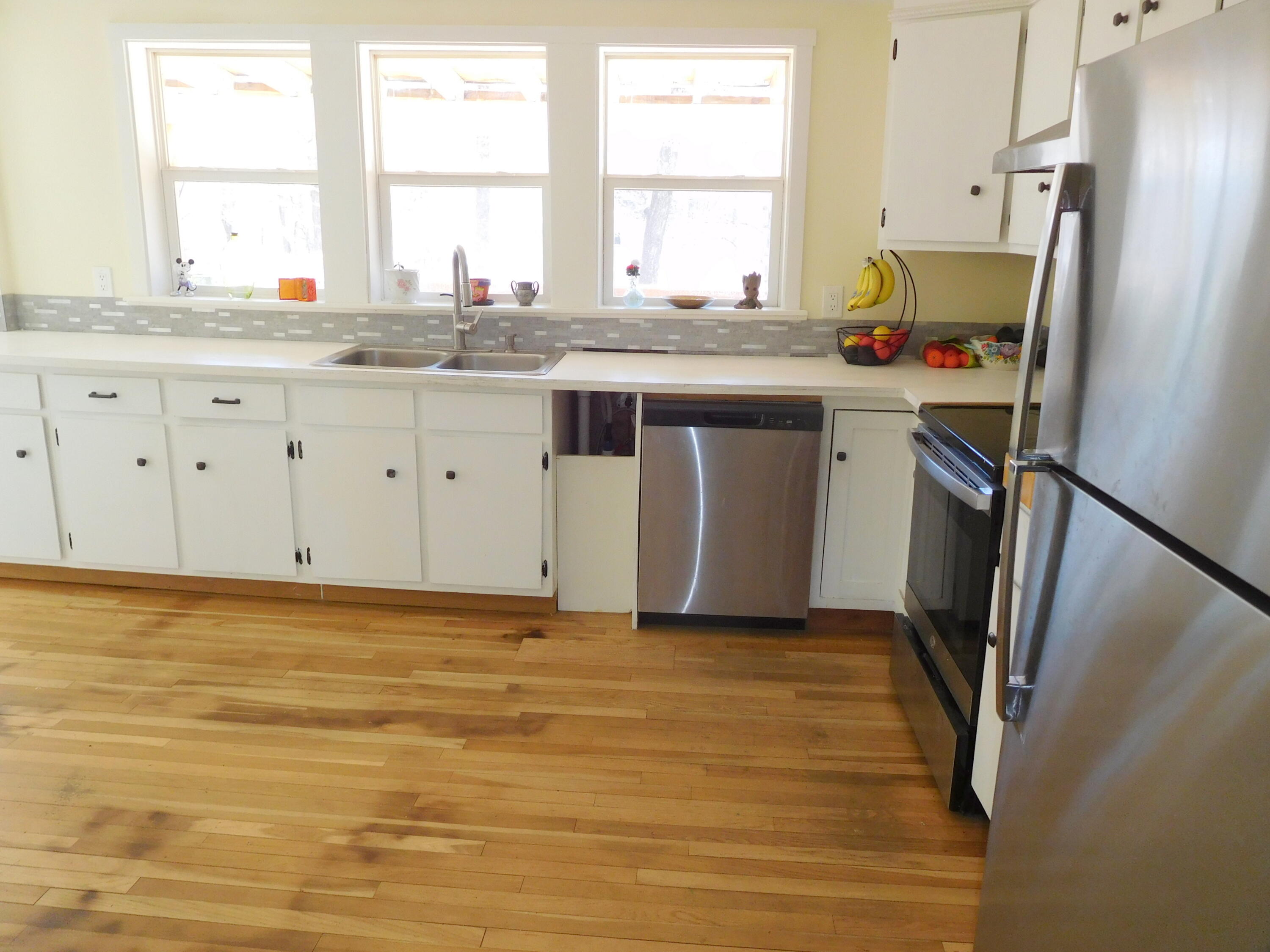 164 Alpine Street Paris, ME 04281 - Photo 5 of 48 03