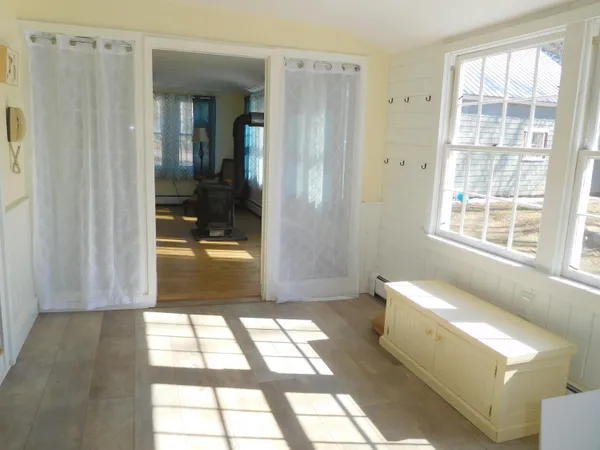 $318,000 | 164 Alpine Street, Paris, ME 04281