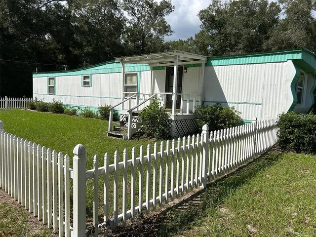 $139,900 | 8232 Swan Lake Road, Melrose, FL 32666