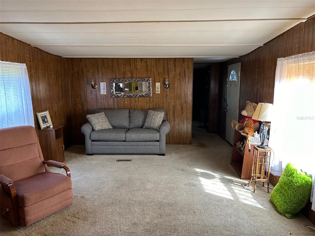 8232 Swan Lake Road Melrose, FL 32666 - Photo 11 of 30