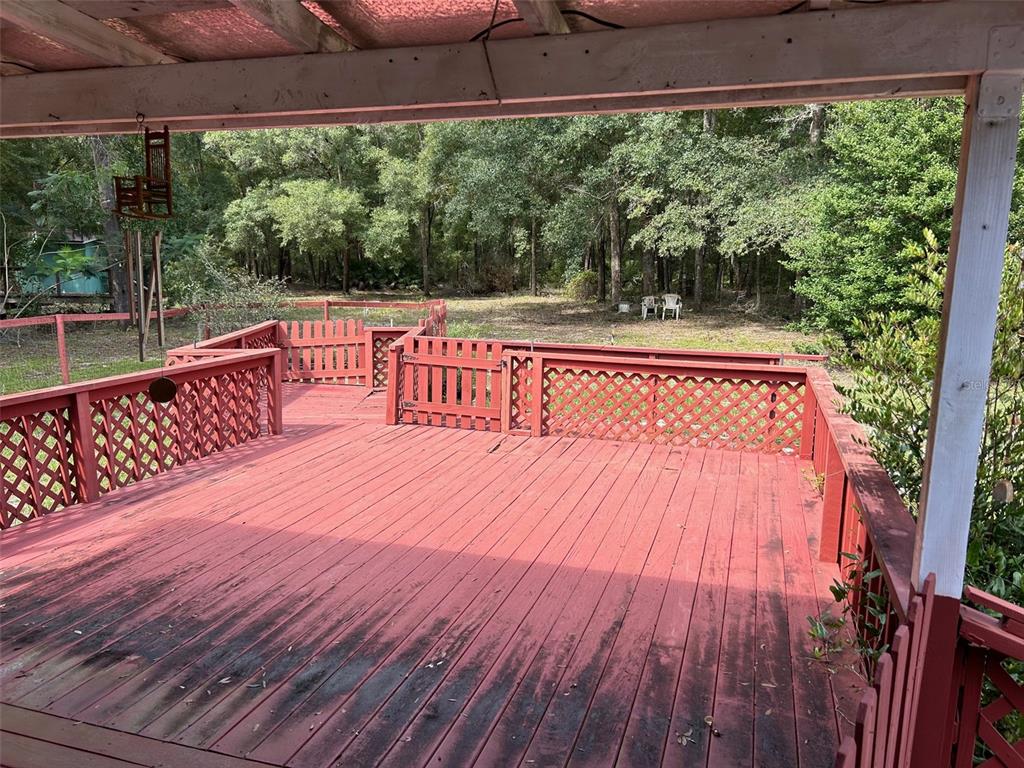 8232 Swan Lake Road Melrose, FL 32666 - Photo 15 of 30