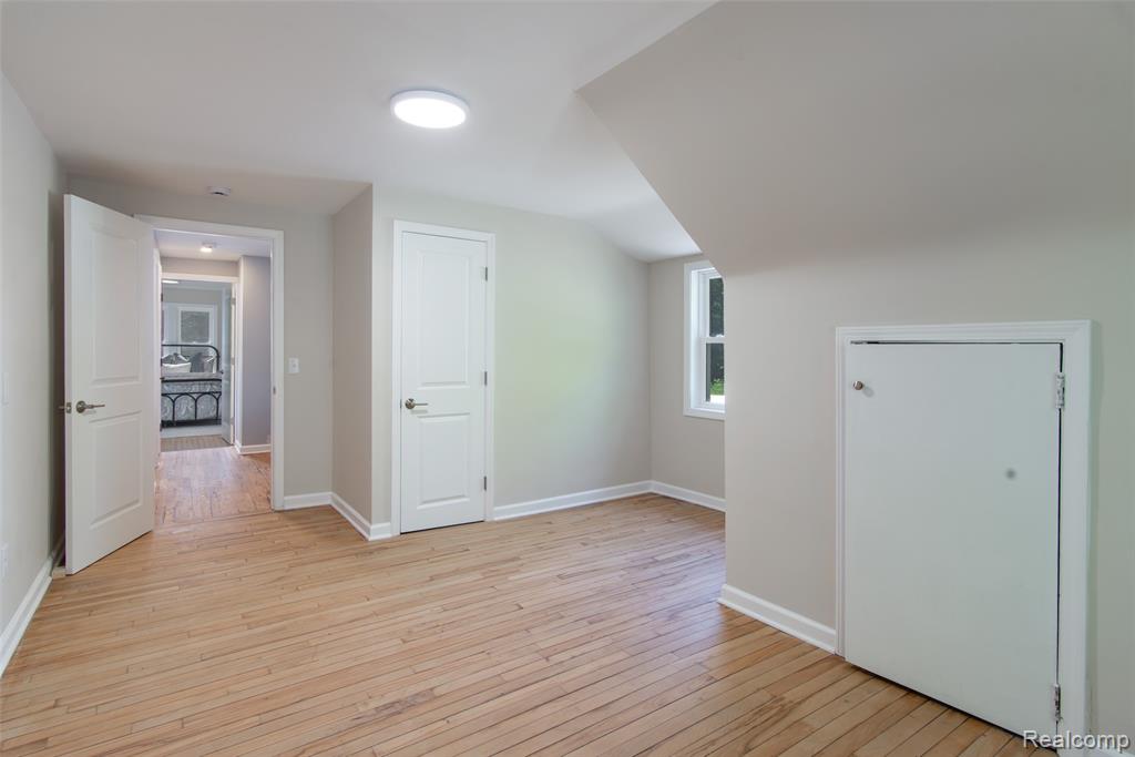 21716 Lahser Road Southfield, MI 48075 - Photo 20 of 29 Gallery Image 20