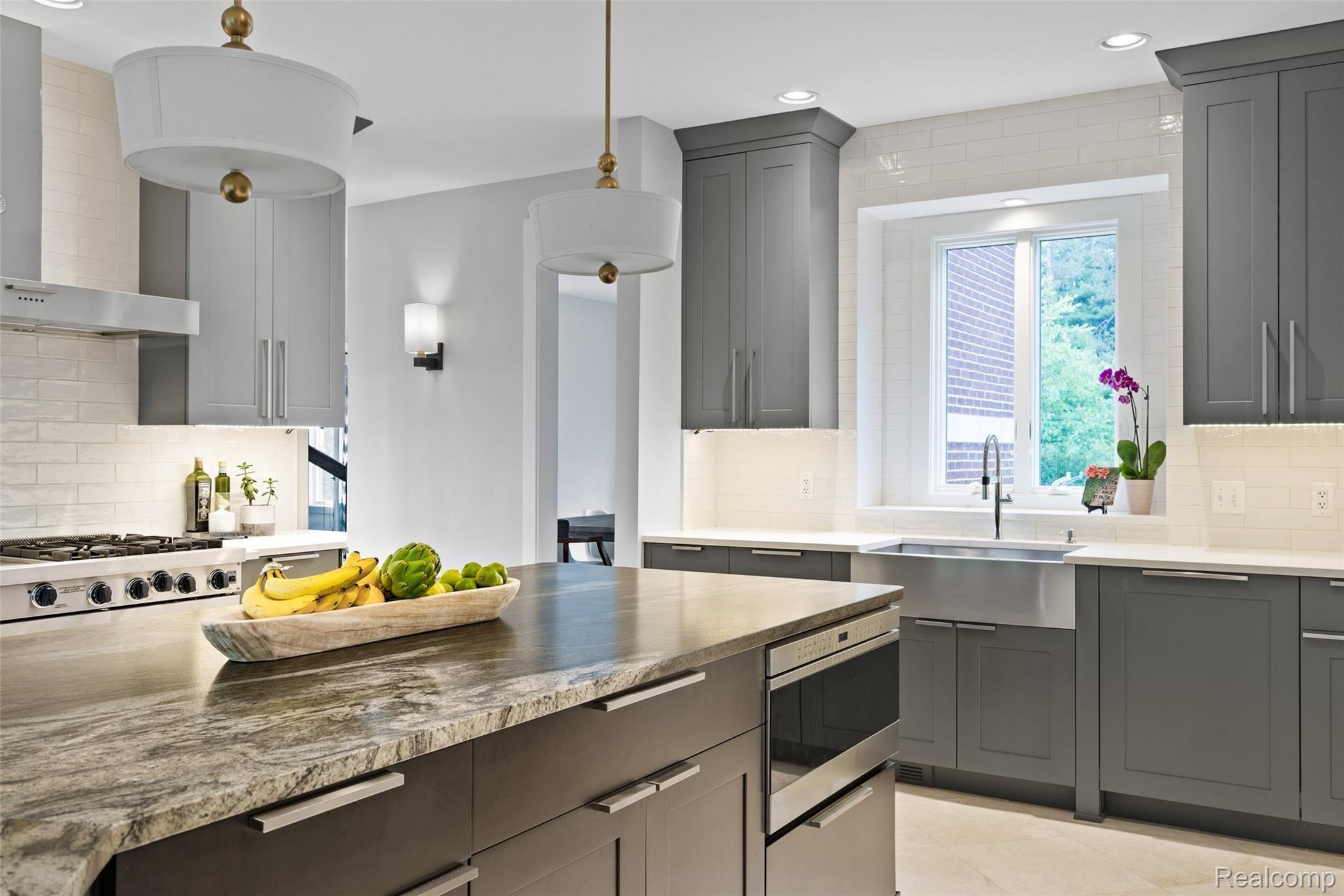 5015 Old Mill Road Rochester, MI 48306 - Photo 17 of 85 HONED GRANITE COUNTERTOPS