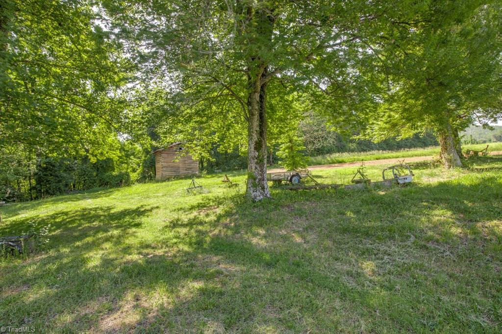 3448 Winters Road Jonesville, NC 28642 - Photo 22 of 30 Gallery Image 22