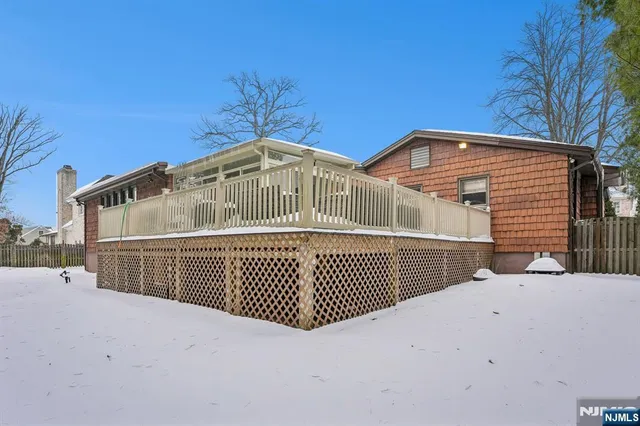 $1,880,000 | 44 Lynn Drive, Englewood Cliffs, NJ 07632