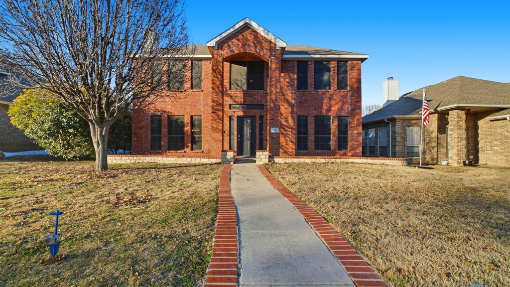 10900 Huntington Road Frisco, TX 75035 - Photo 1 of 36