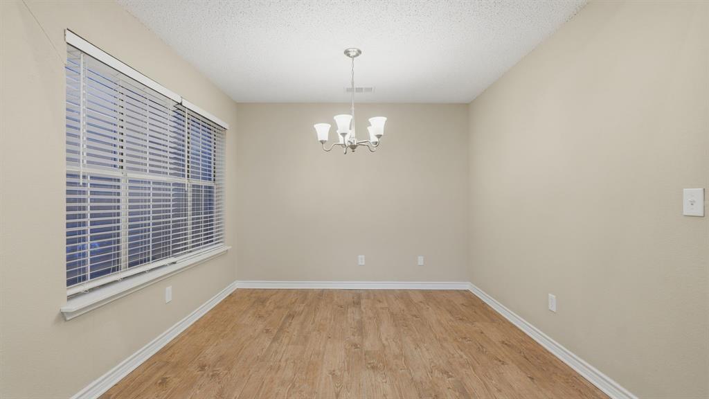 10900 Huntington Road Frisco, TX 75035 - Photo 13 of 36