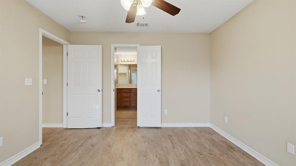 10900 Huntington Road Frisco, TX 75035 - Photo 17 of 36