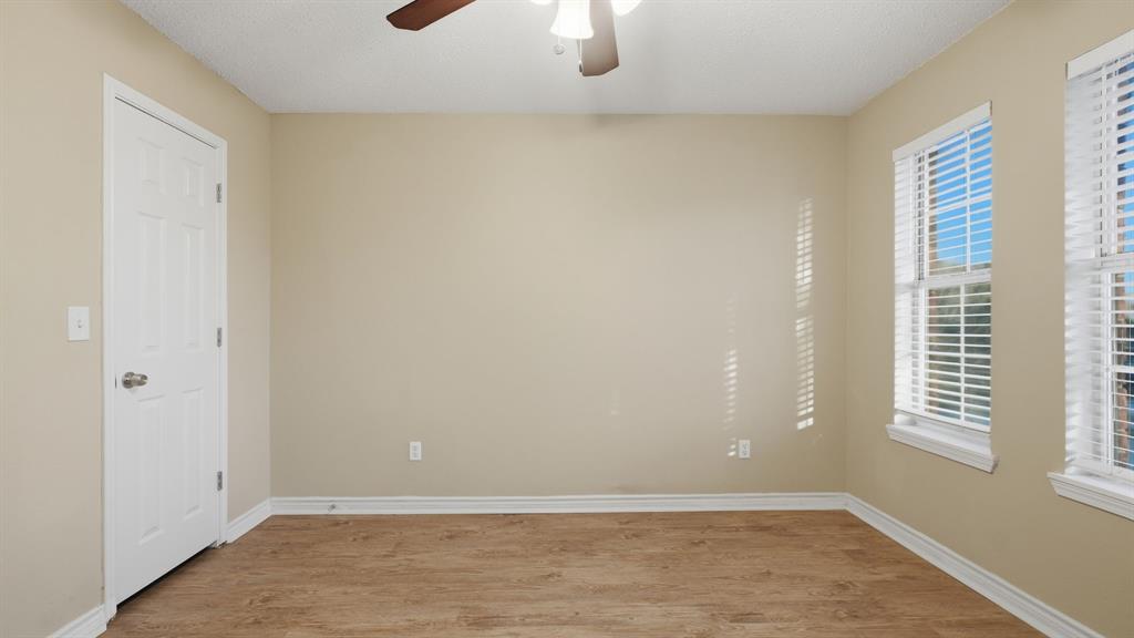 10900 Huntington Road Frisco, TX 75035 - Photo 19 of 36