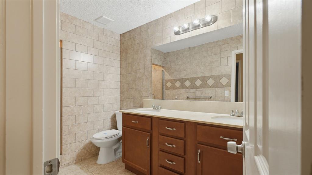 10900 Huntington Road Frisco, TX 75035 - Photo 27 of 36