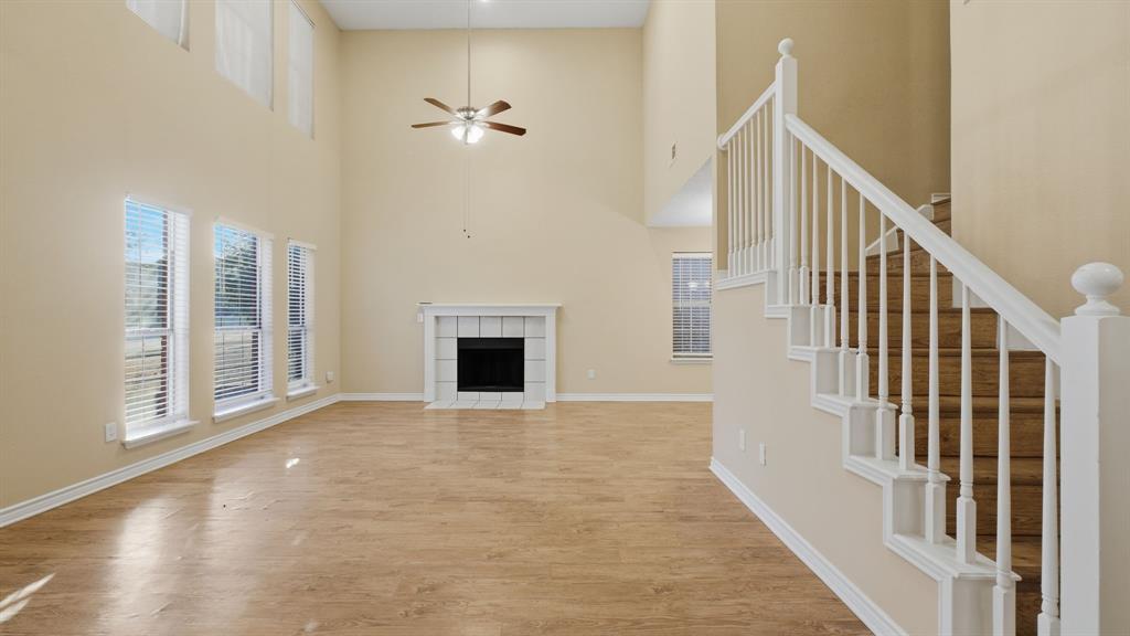 10900 Huntington Road Frisco, TX 75035 - Photo 6 of 36