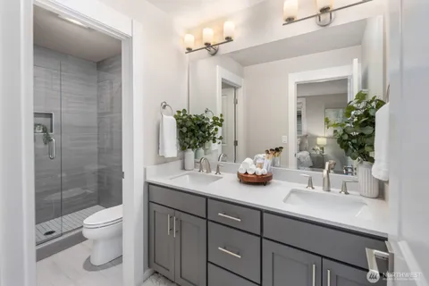 $879,950 | 14146 271st Place Northeast, Duvall, WA 98019