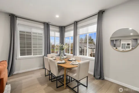 $879,950 | 14146 271st Place Northeast, Duvall, WA 98019