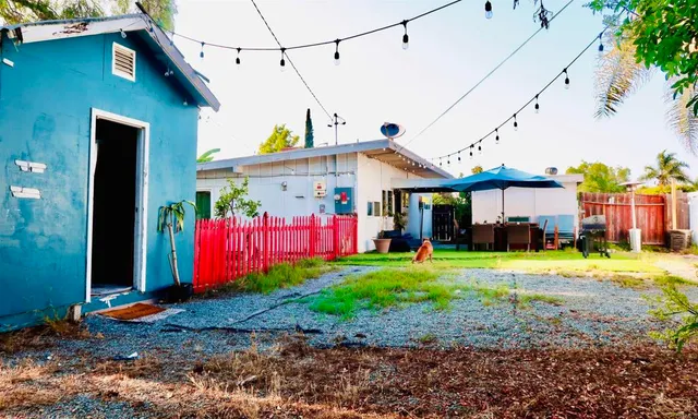a view of outdoor space yard and patio