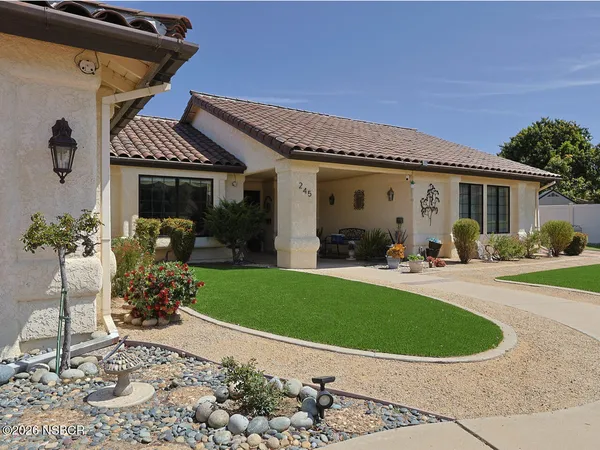 $925,000 | 245 Eastbourne Terrace, Santa Maria, CA 93455