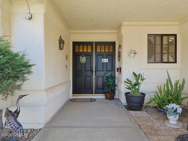 $925,000 | 245 Eastbourne Terrace, Santa Maria, CA 93455