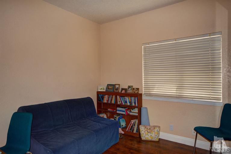 761 Coronado Place Oxnard, CA 93030 - Photo 15 of 27 a living room with furniture and a window