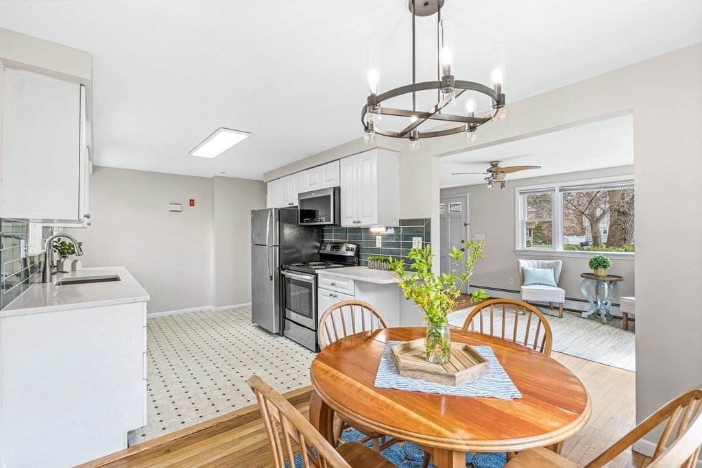 25 George Road, Unit 25 Winchester, MA 01890 - Photo 11 of 29