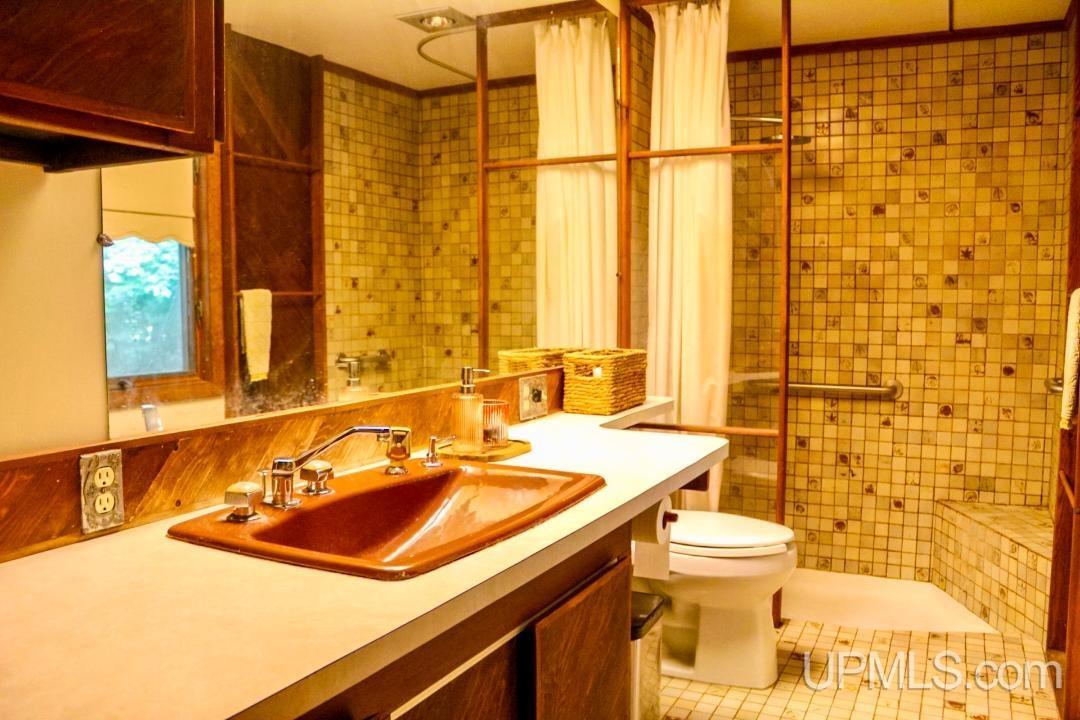 21703 Peepsock Road Houghton, MI 49931 - Photo 27 of 56
