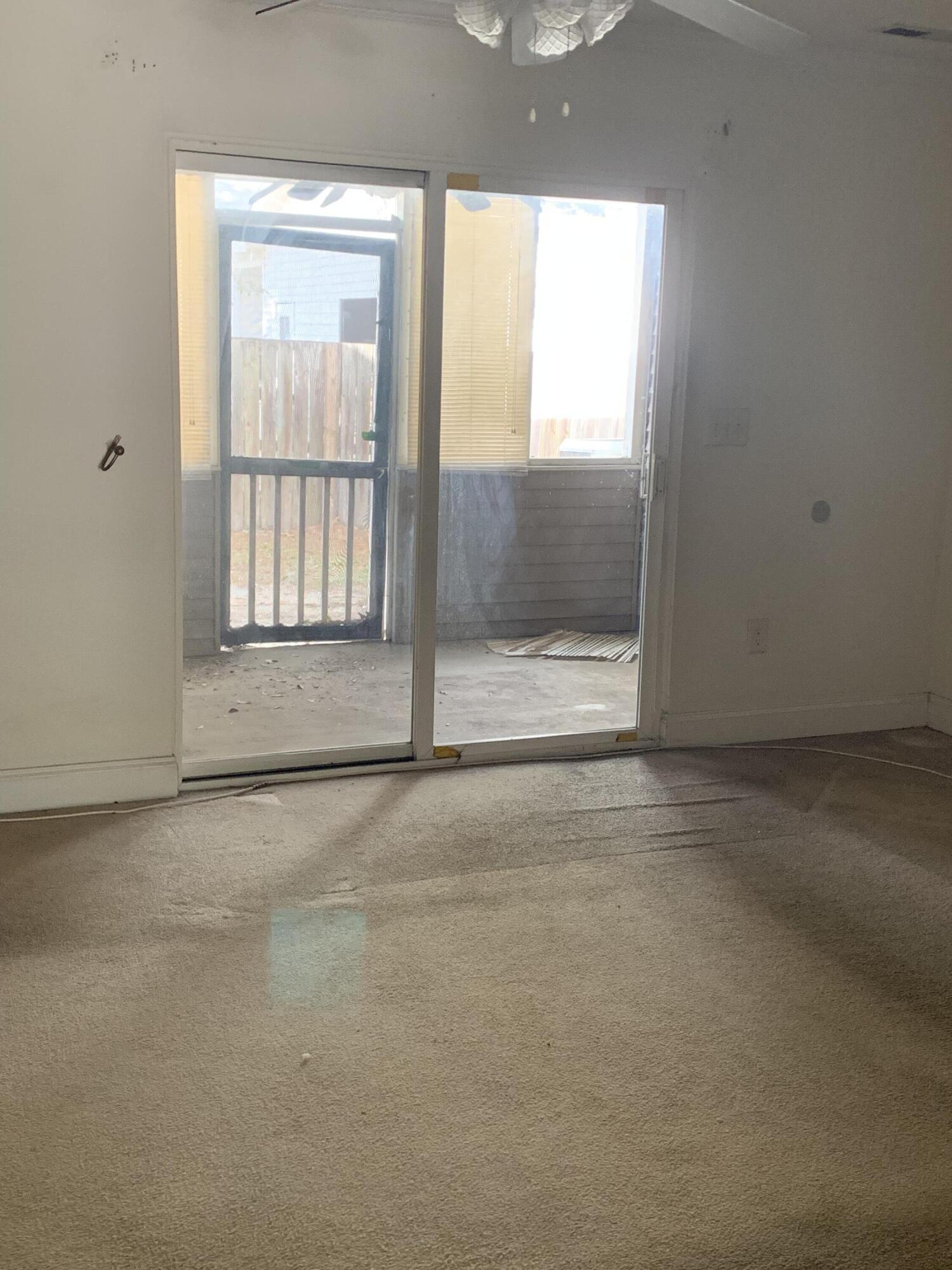5914 Tampa Street Hanahan, SC 29410 - Photo 12 of 12 C40B1B5A-06A7-46E8-9549-CEB363BE2C46