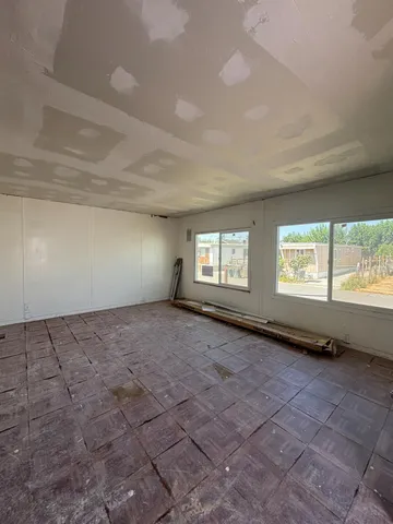 $39,995 | 801 Schipper Street, Unit 65, Arvin, CA 93203