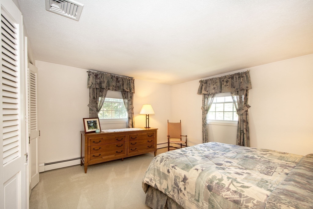 41 First Parish Road Scituate, MA 02066 - Photo 25 of 42