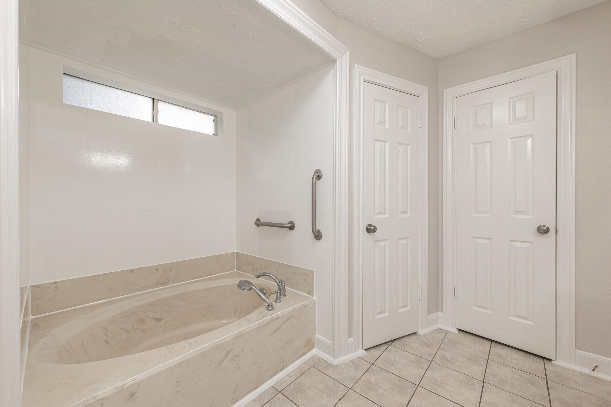 8019 Beaufort Drive Spring, TX 77379 - Photo 25 of 47