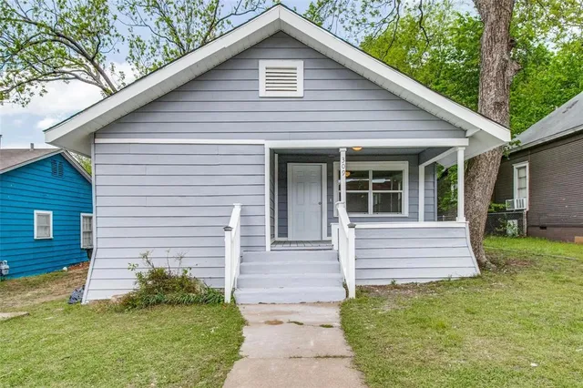 $290,000 | 309 West Monterey Street, Denison, TX 75020