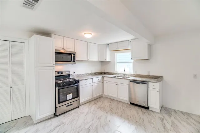 $290,000 | 309 West Monterey Street, Denison, TX 75020