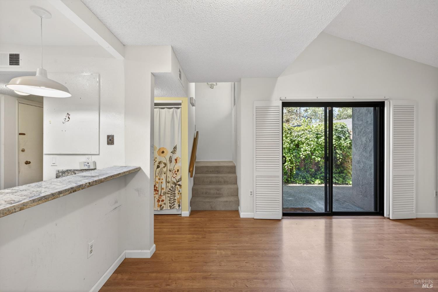 59 Redwood Court Santa Rosa, CA 95409 - Photo 11 of 40