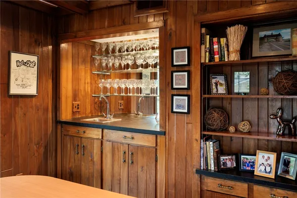 $1,145,000 | 145 East Hill Drive, Cranston, RI 02920