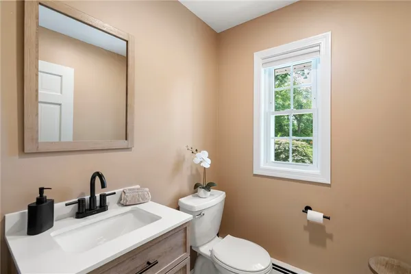 $1,145,000 | 145 East Hill Drive, Cranston, RI 02920