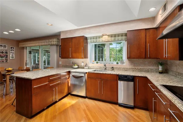 $1,145,000 | 145 East Hill Drive, Cranston, RI 02920